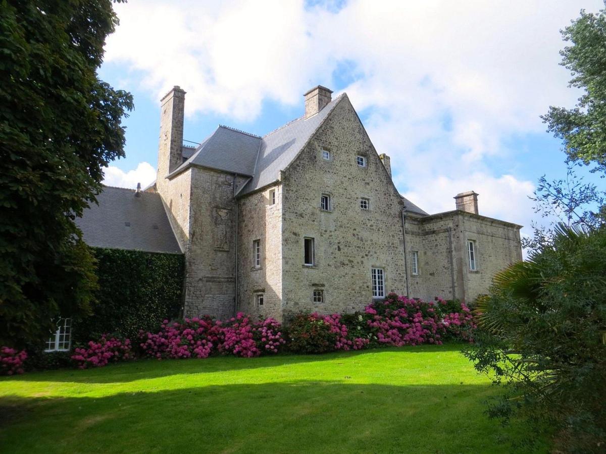 Bed and Breakfast Manoir De Savigny Valognes Exterior foto