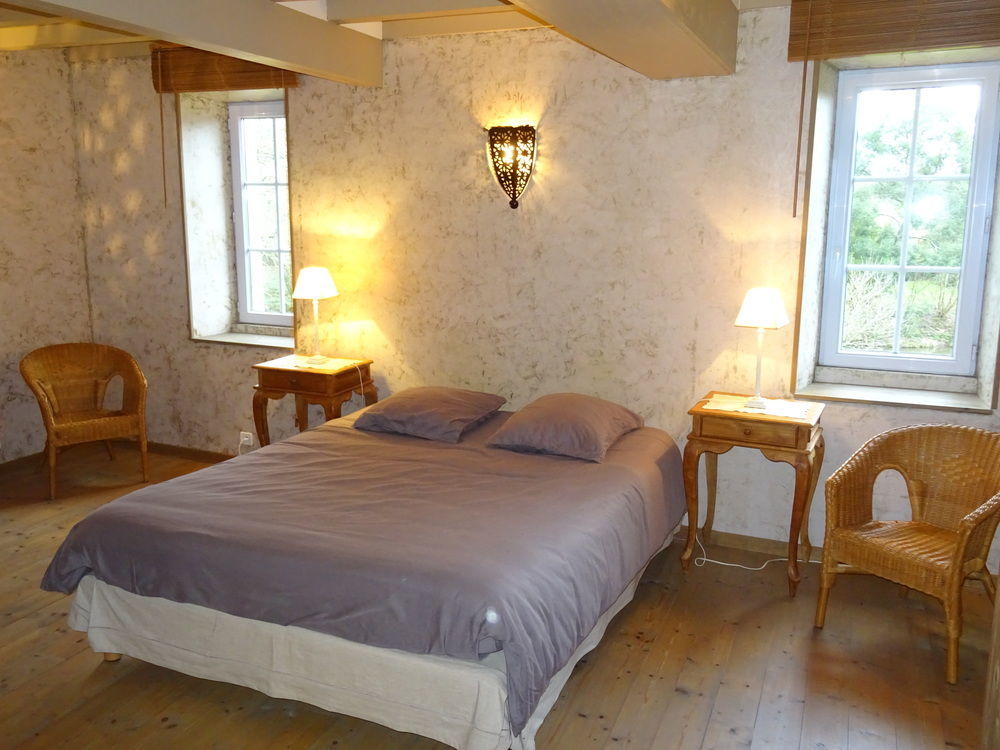 Bed and Breakfast Manoir De Savigny Valognes Exterior foto